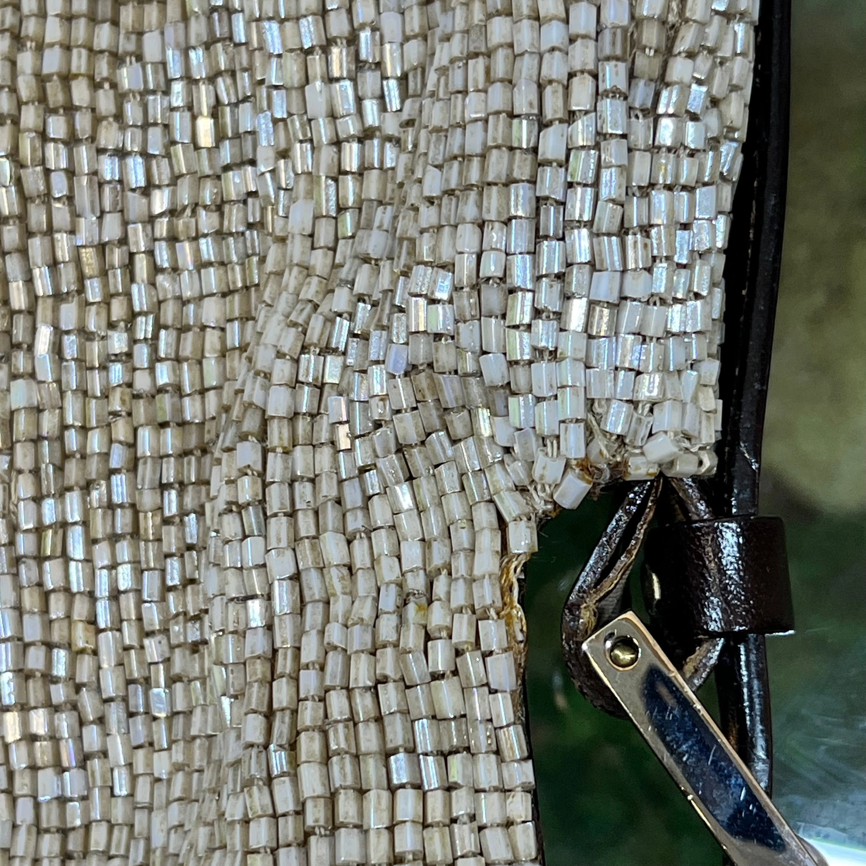 FENDI Baguette Beige Beaded Vintage Shoulder Bag