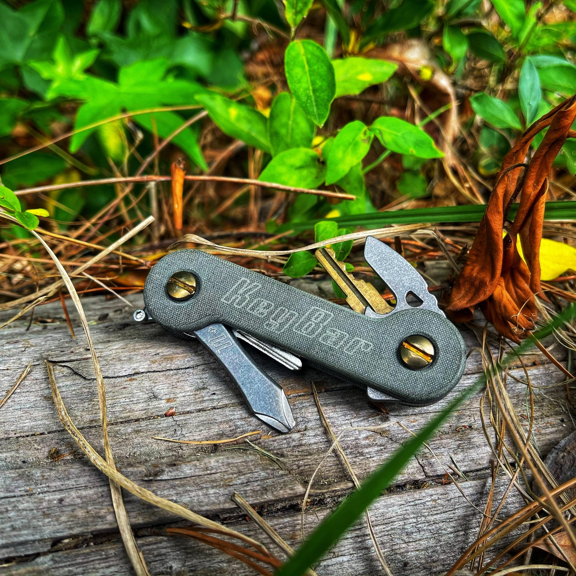 Full Green Micarta KeyBar