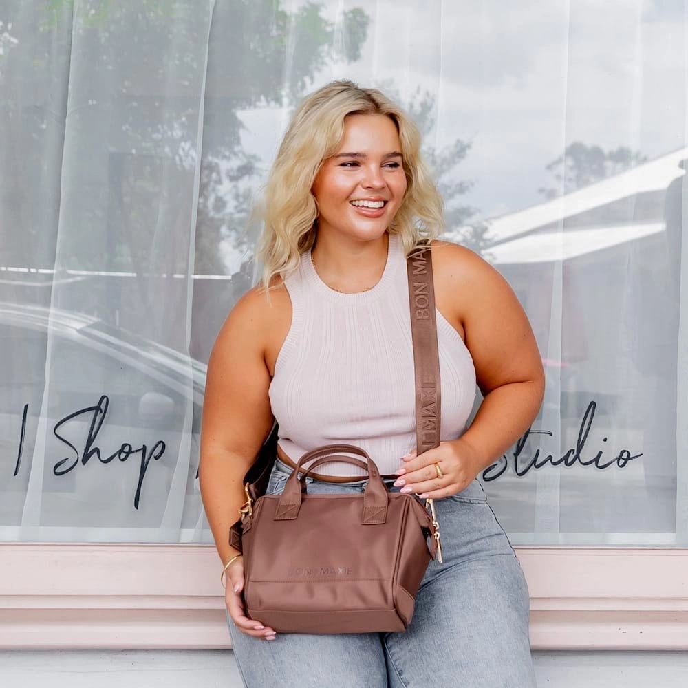 Go! Crossbody Bag -- Chocolate