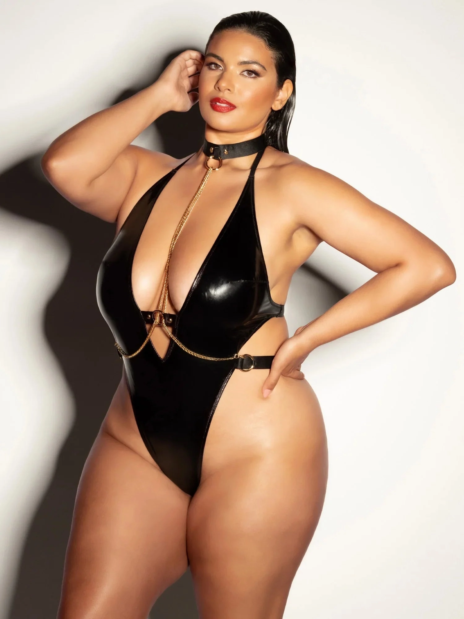 Oh la la Cheri Curvy Submissive Chain Teddy Black
