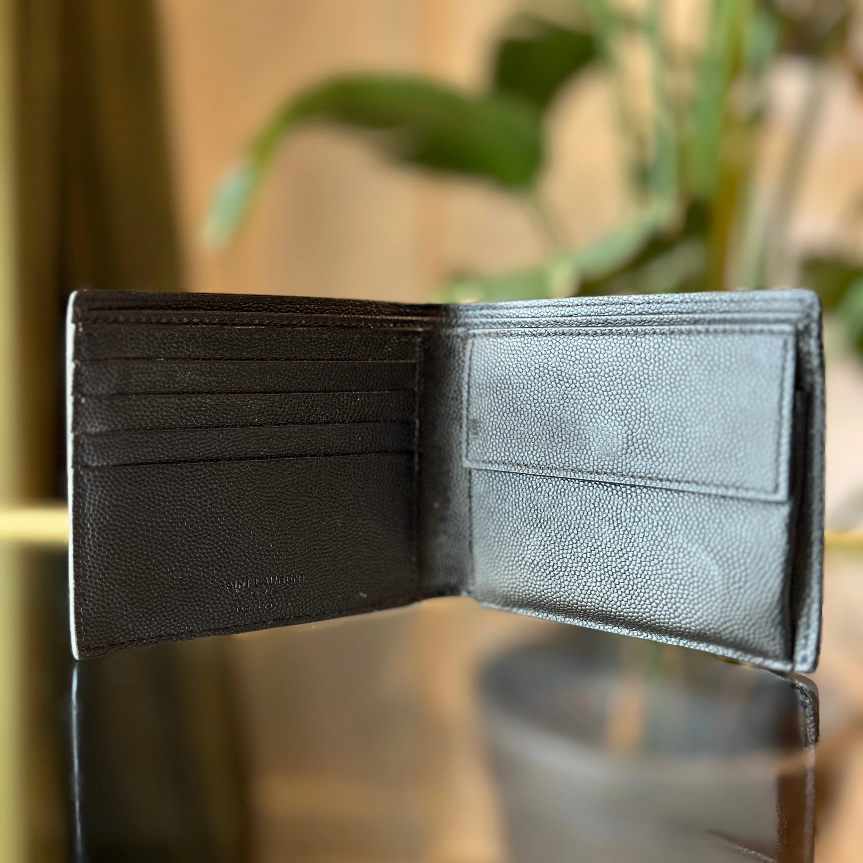 SAINT LAURENT East West In Grain De Poudre Embossed Leather Wallet